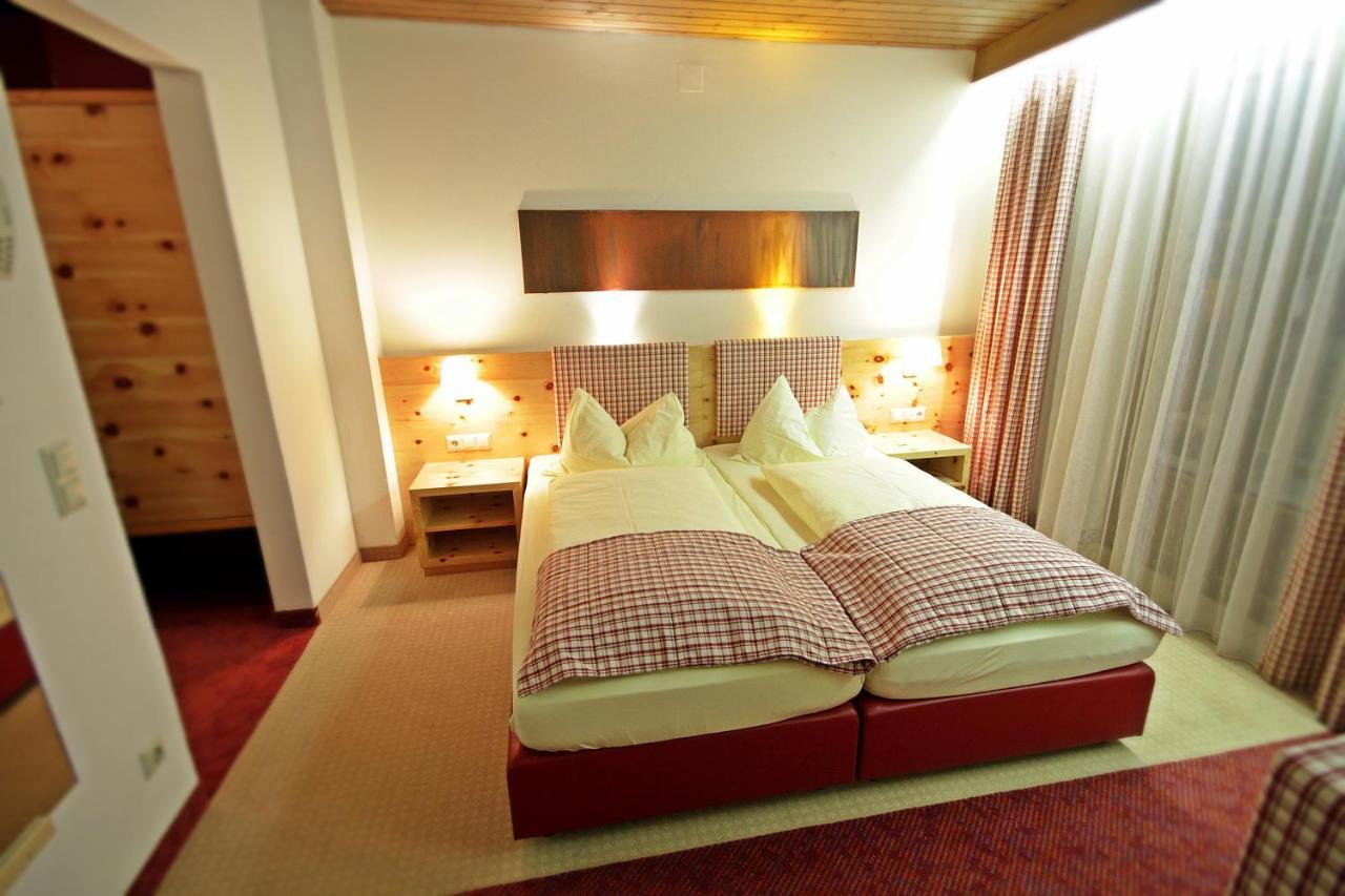 Hotel-Restaurant Forellenhof Puchberg am Schneeberg Zewnętrze zdjęcie