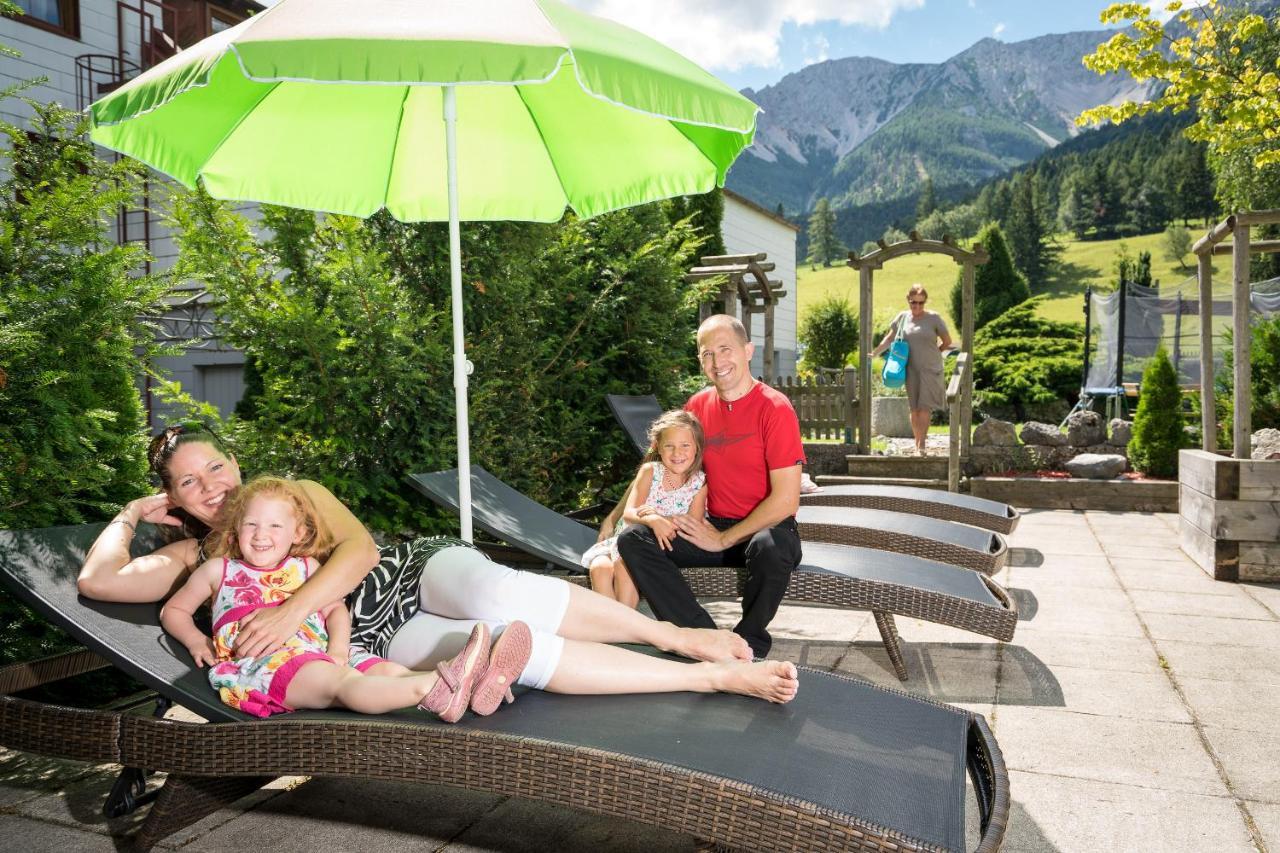 Hotel-Restaurant Forellenhof Puchberg am Schneeberg Zewnętrze zdjęcie