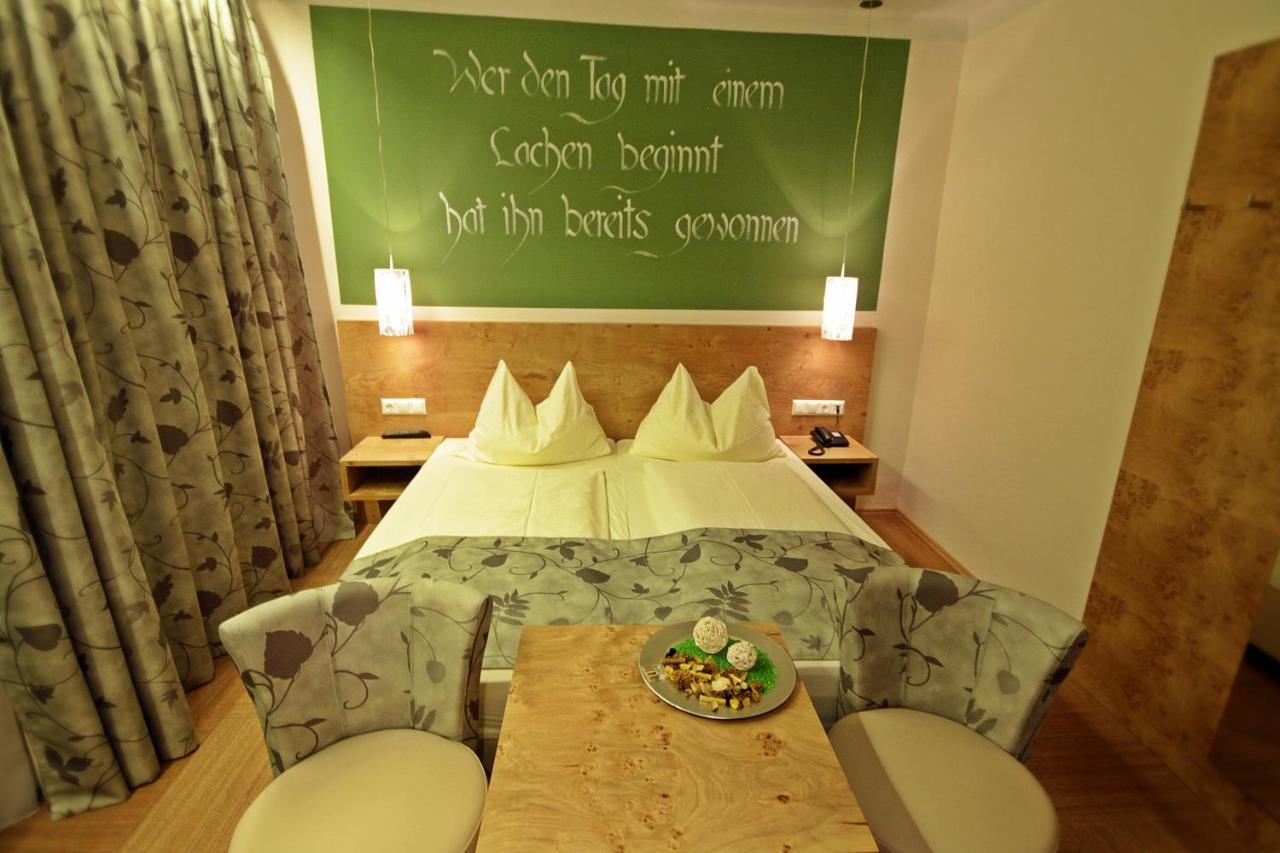 Hotel-Restaurant Forellenhof Puchberg am Schneeberg Zewnętrze zdjęcie